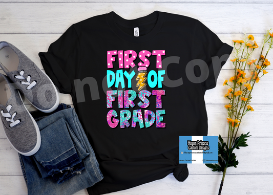 First day of 1st Grade pink and purple | Youth T shirt