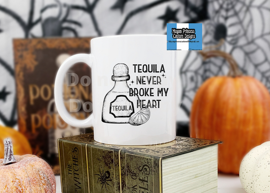 Never broke my heart T | Coffee Mugs