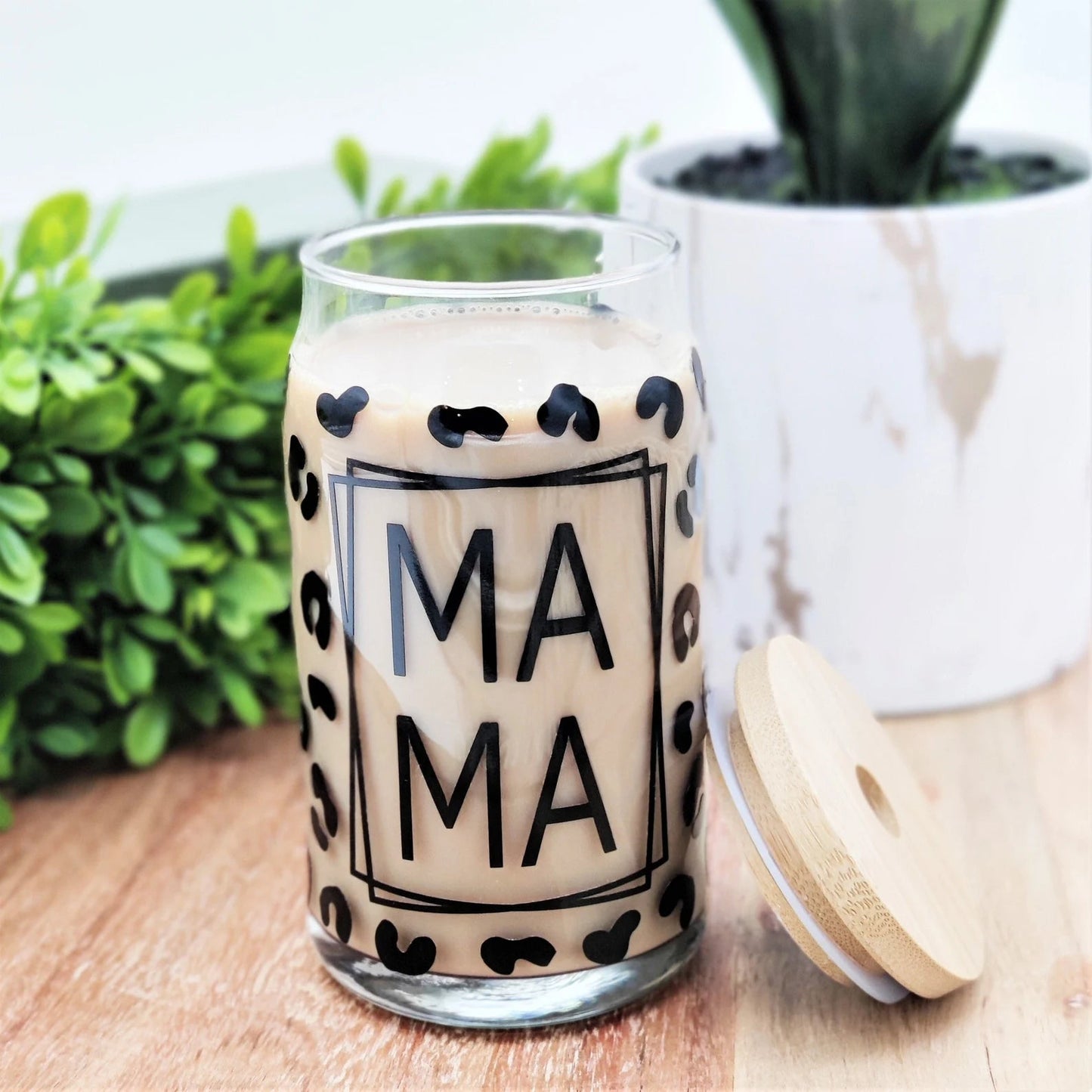 20 oz Mama | Beer Glass