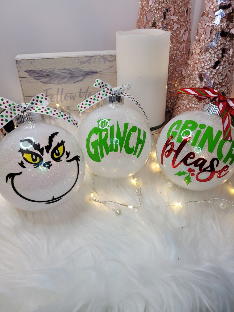 G please| Christmas Ornaments