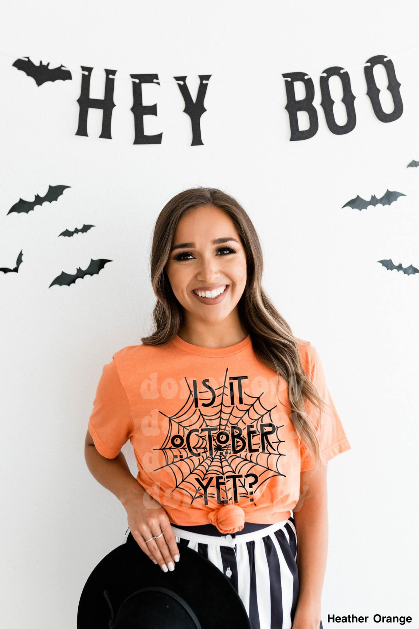 Is it October yet? | T shirt Halloween